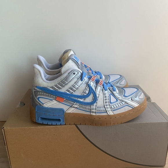 RARE Nike Air Rubber Dunk Off-White UNC University Blue Sneakers- SZ 4.5 M - 6 W - Picture 8 of 15